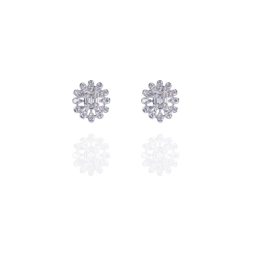 Lumière Studs