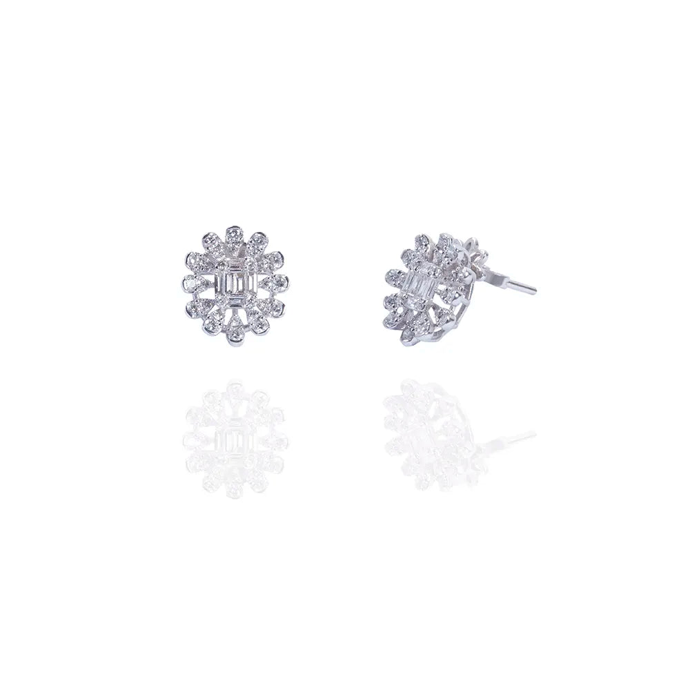 Lumière Studs