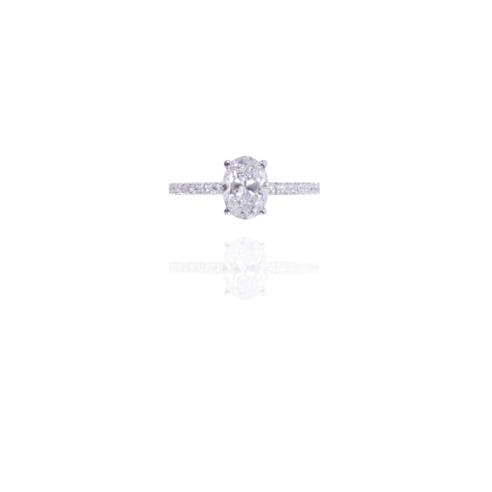 The Oval Pavé Solitaire