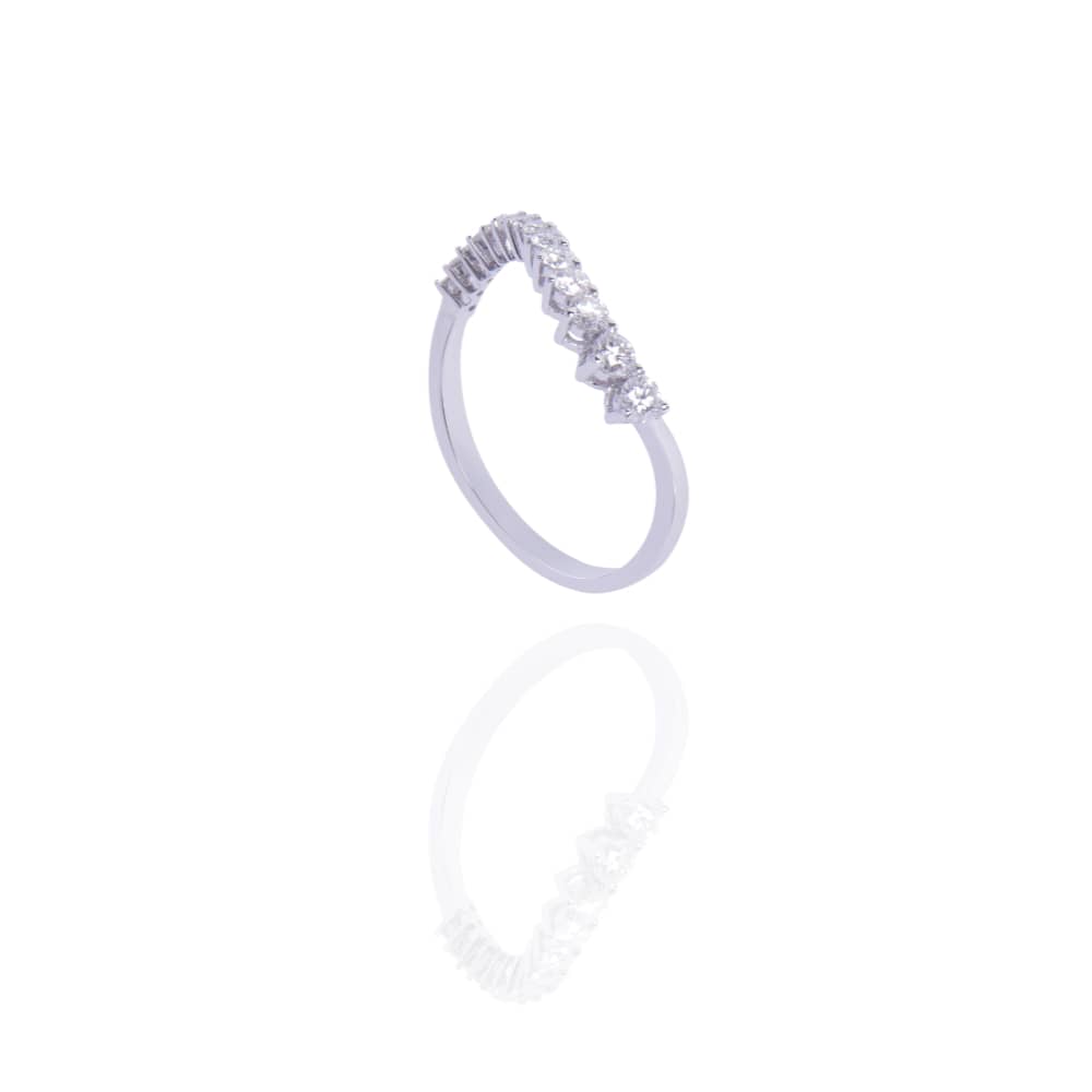 Curved Diamond Band