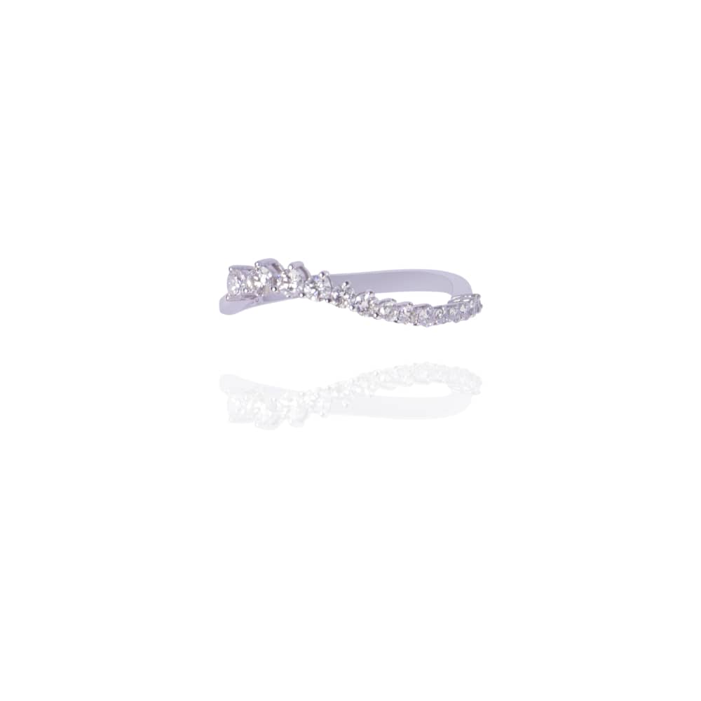 Curved Diamond Band
