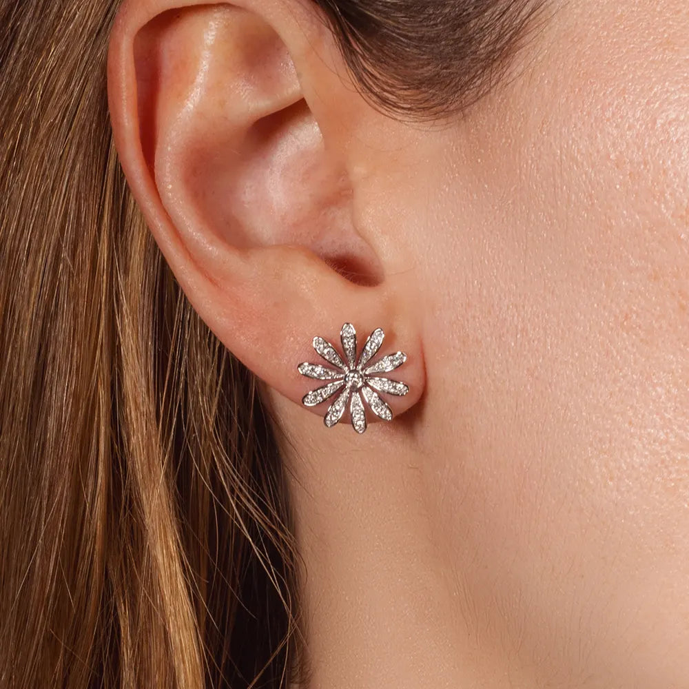 The Daisy Studs
