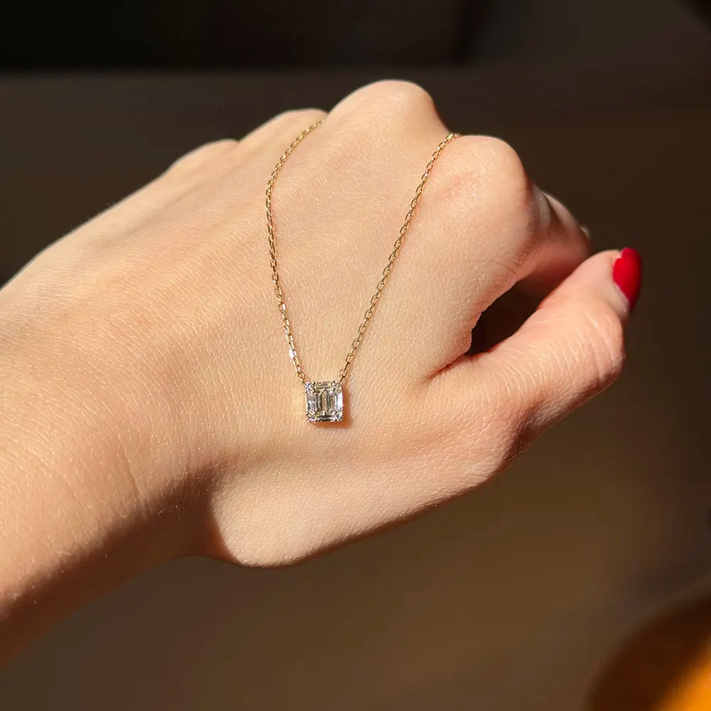 Baguette Lumière Necklace